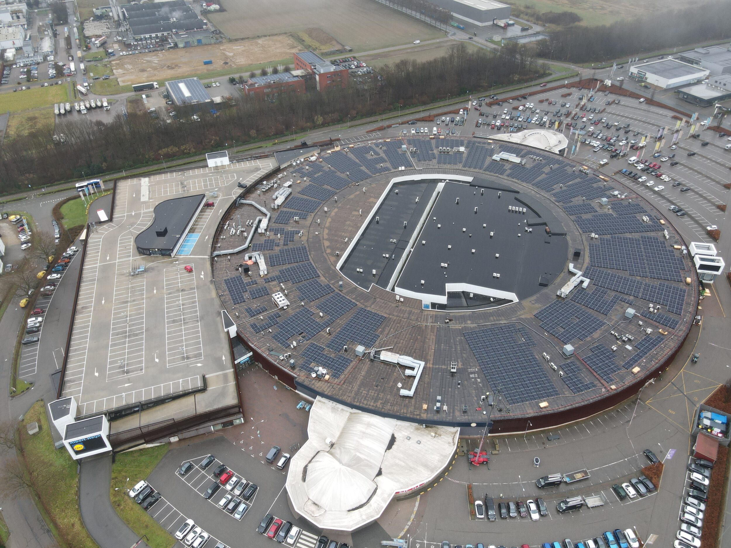 Zonnepanelen installatie bij Makado Beek door Generation Green